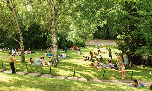 Pelouse de Reuilly Bois de Vincennes